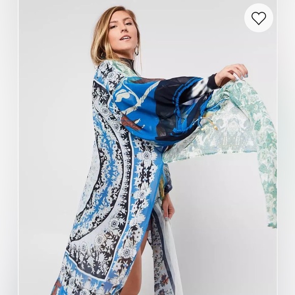 Free People Keep Up With The Kimono - Picture 3 of 8